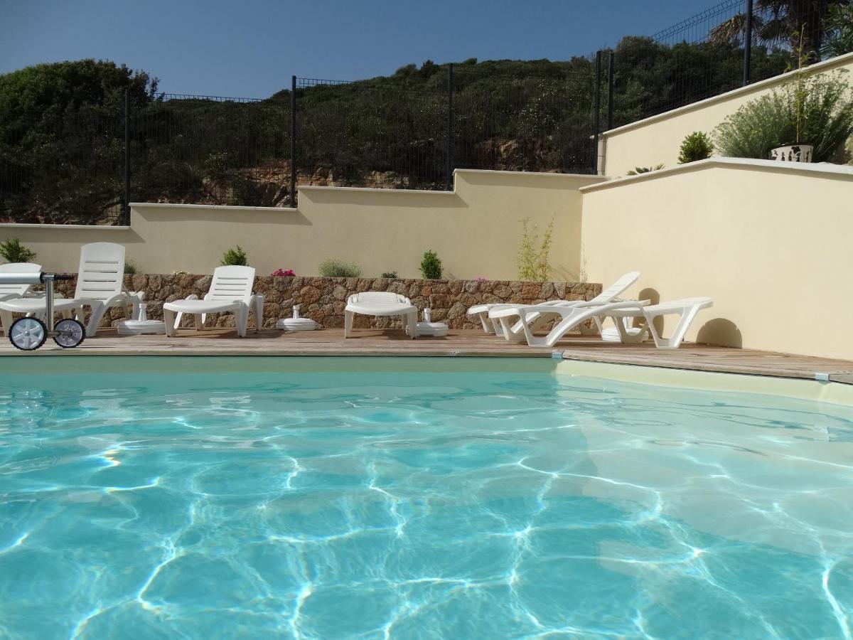 Gites Sassone, Vue Panoramique Sur Ajaccio Et La Mer アラタ エクステリア 写真