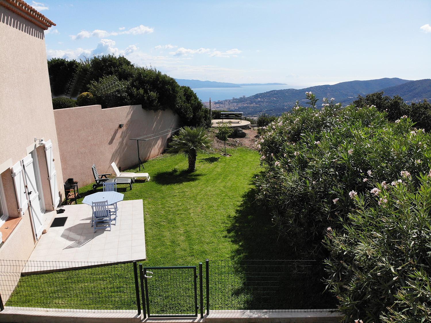 Gites Sassone, Vue Panoramique Sur Ajaccio Et La Mer アラタ エクステリア 写真