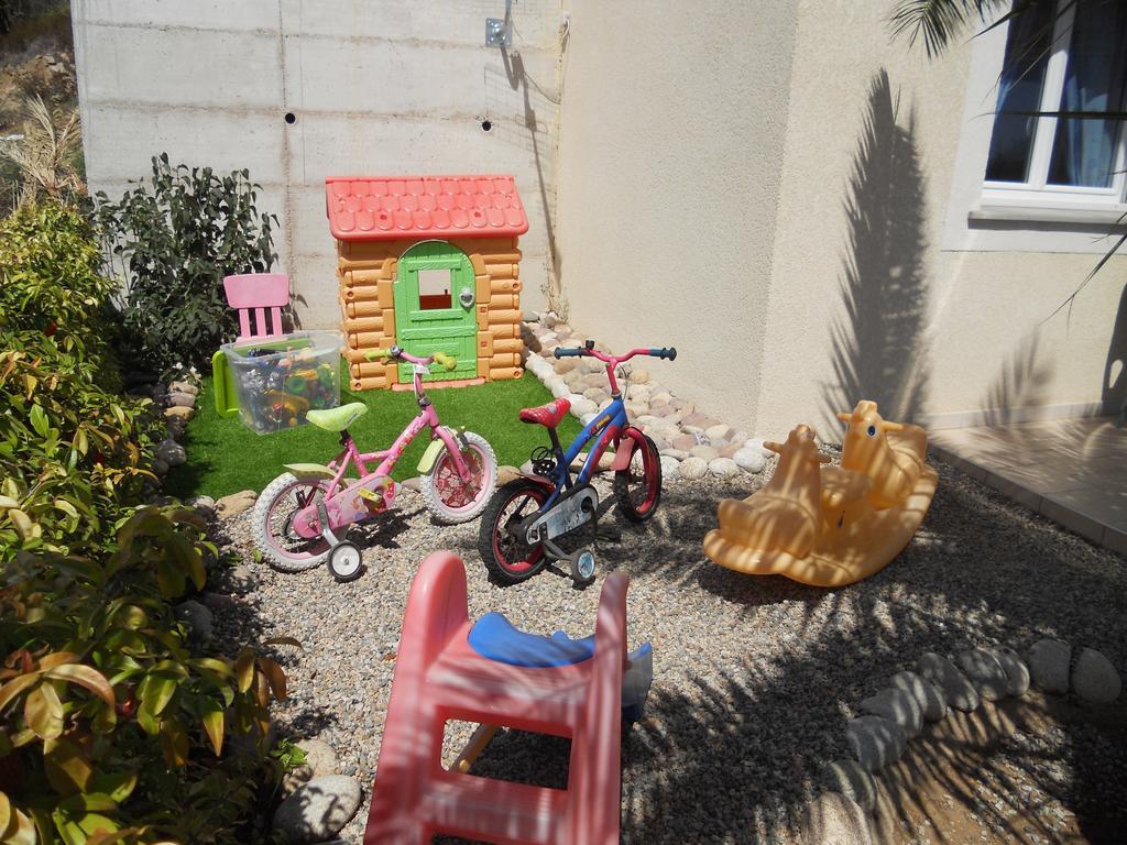 Gites Sassone, Vue Panoramique Sur Ajaccio Et La Mer アラタ エクステリア 写真